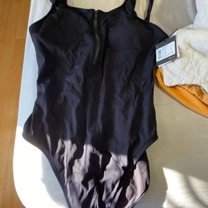 CALAYAN One piece swimsuit | Lolë